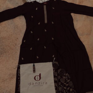 Wine Embellished Straight-Fit Kurti